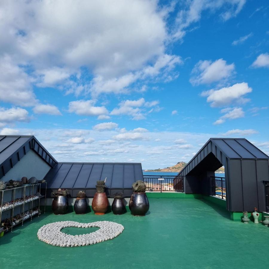 Eutteum-Won Pension Jeju Bagian luar foto